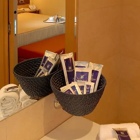 Hotell Bellambriana 4*